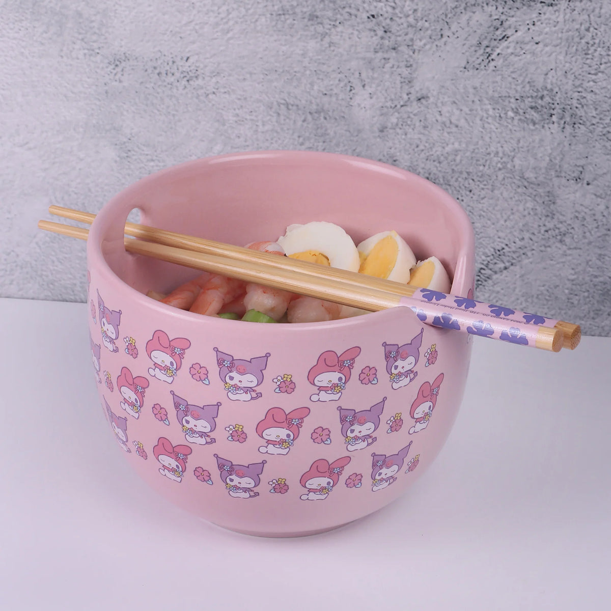 Set de Bowl para Ramen con Palillos Personajes Animados 592ml