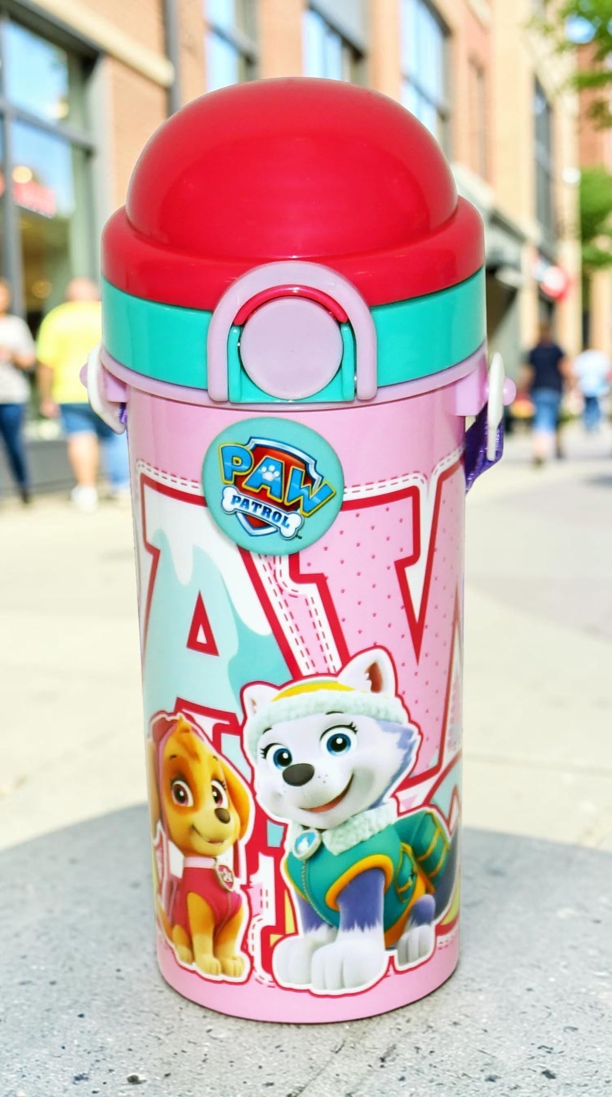 Botella de plástico rosa Magia Nostálgica de Paw Patrol con popote, tapa roja y correa ajustable para niñas