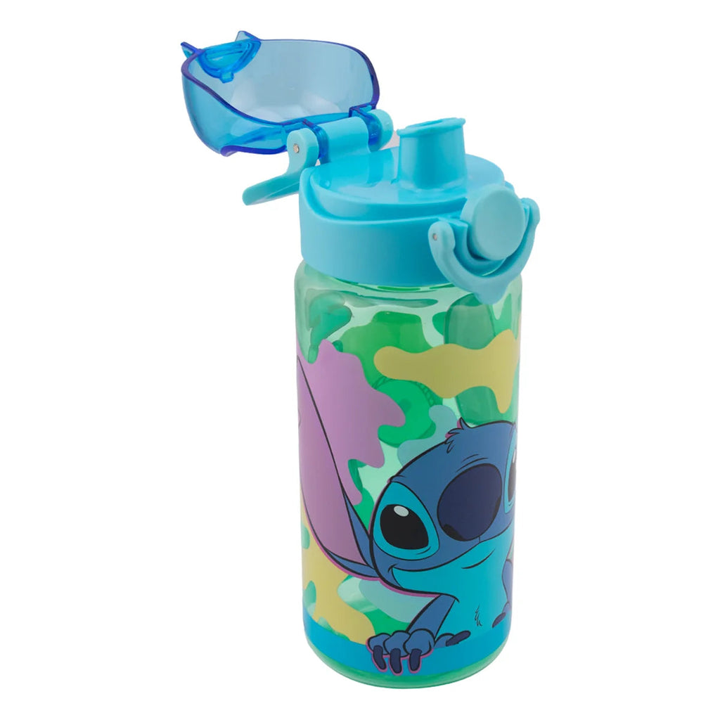 Botella de plástico Magia Nostálgica de 500 ml con diseño de Stitch, tapa azul con popote y agarradera integrada.