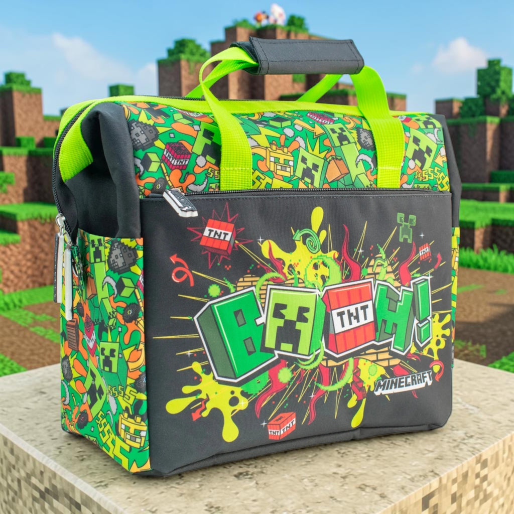 Lonchera Magia Nostálgica de Minecraft en verde y negro con diseño de dinamita y texto Boom y dos asas de transporte
